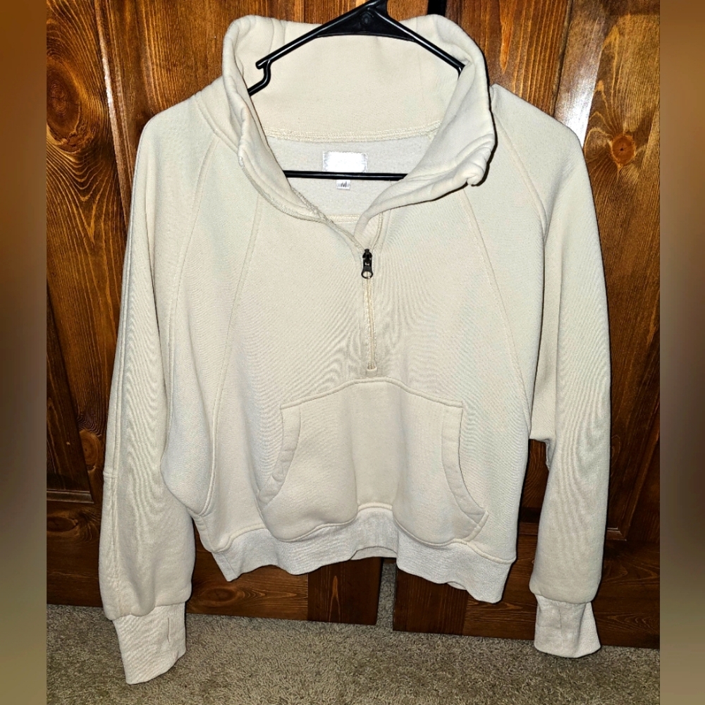 Women's Cream 1/4 Zip Sweatshirt
